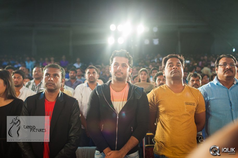 Chinnadana-Neekosam-Movie-Platinum-Disc-Function